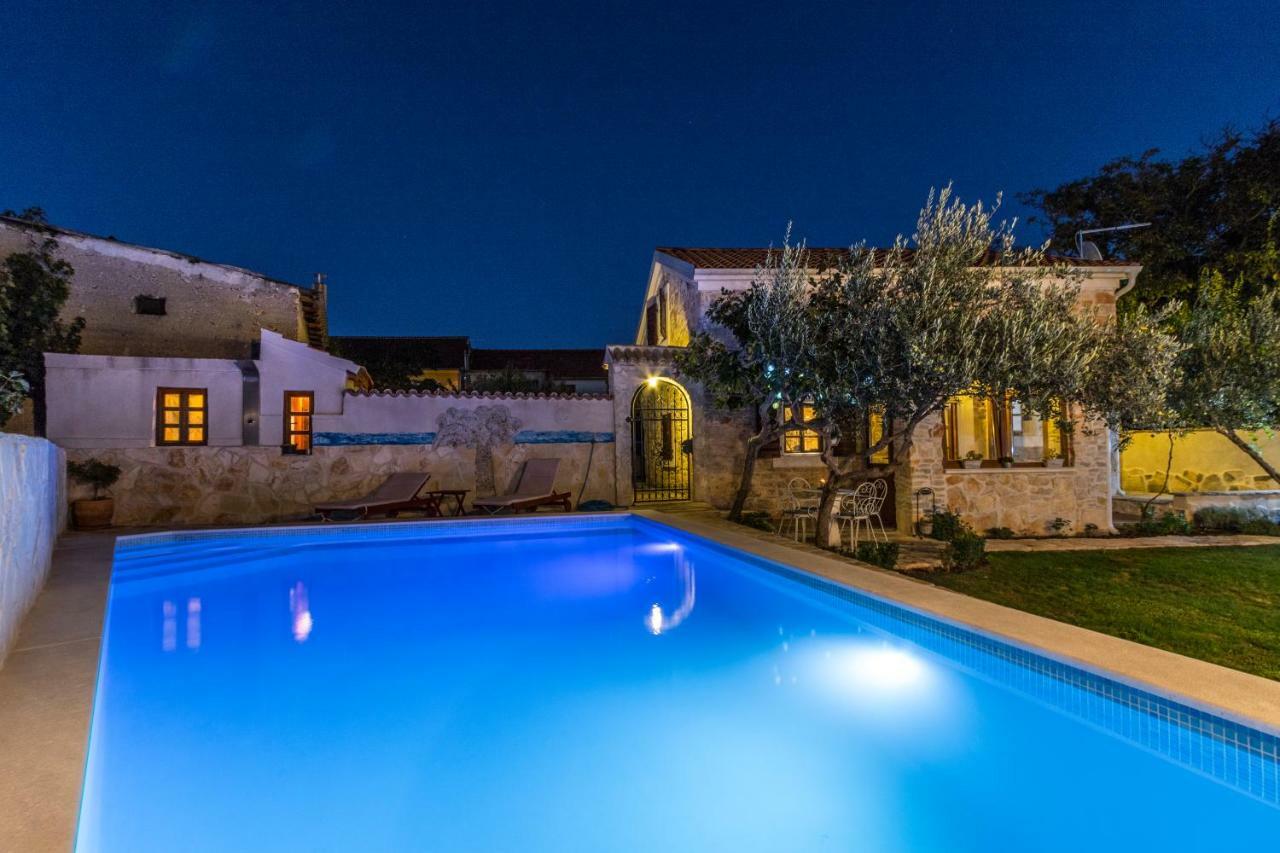 Villa Andrija ชิเบนิก ภายนอก รูปภาพ